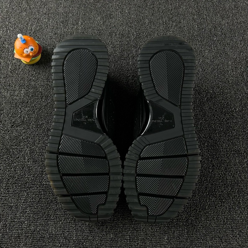 LOUIS VUITTON 路易威登針織黑色運動鞋 尺碼41.5 整體成色不錯-7