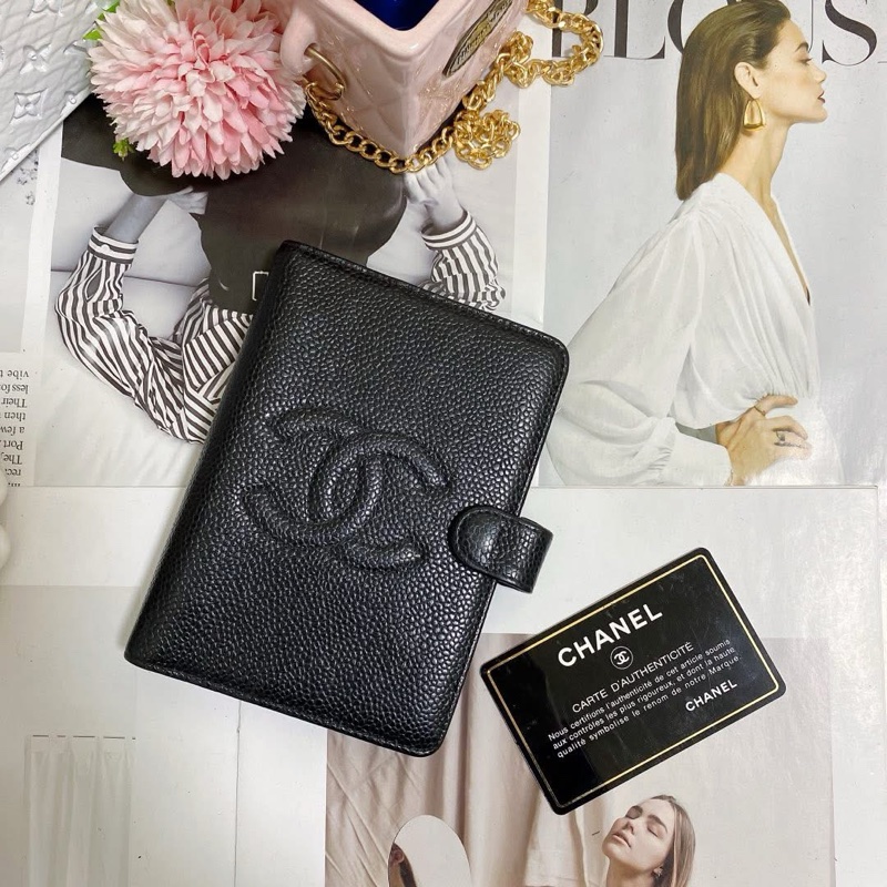 Chanel荔枝皮大logo筆記本護照夾A7  卡標齊全🏅-6