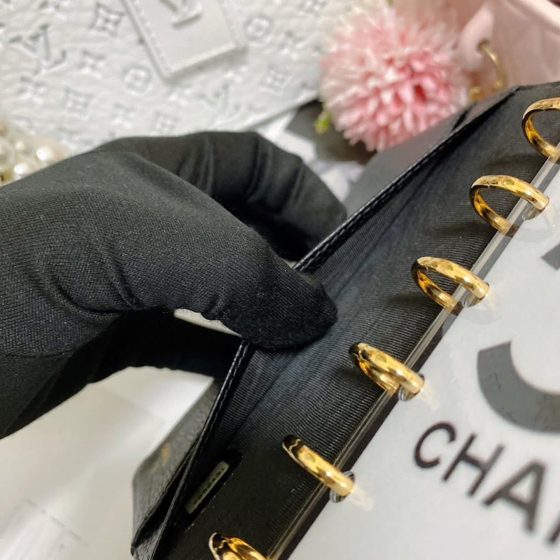 Chanel荔枝皮大logo筆記本護照夾A7  卡標齊全🏅-22