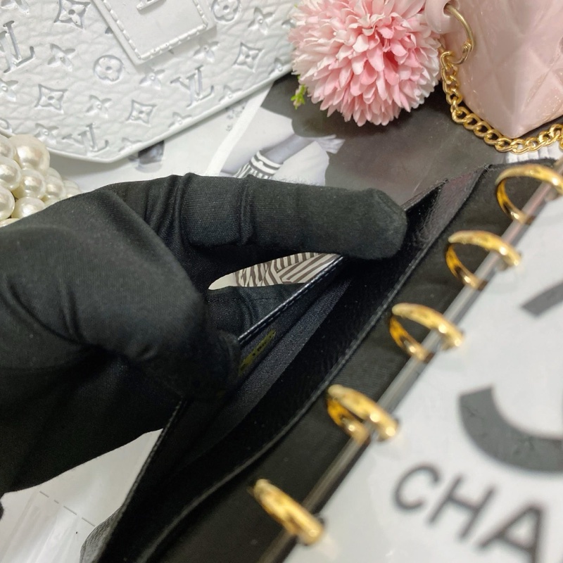 Chanel荔枝皮大logo筆記本護照夾A7  卡標齊全🏅-24