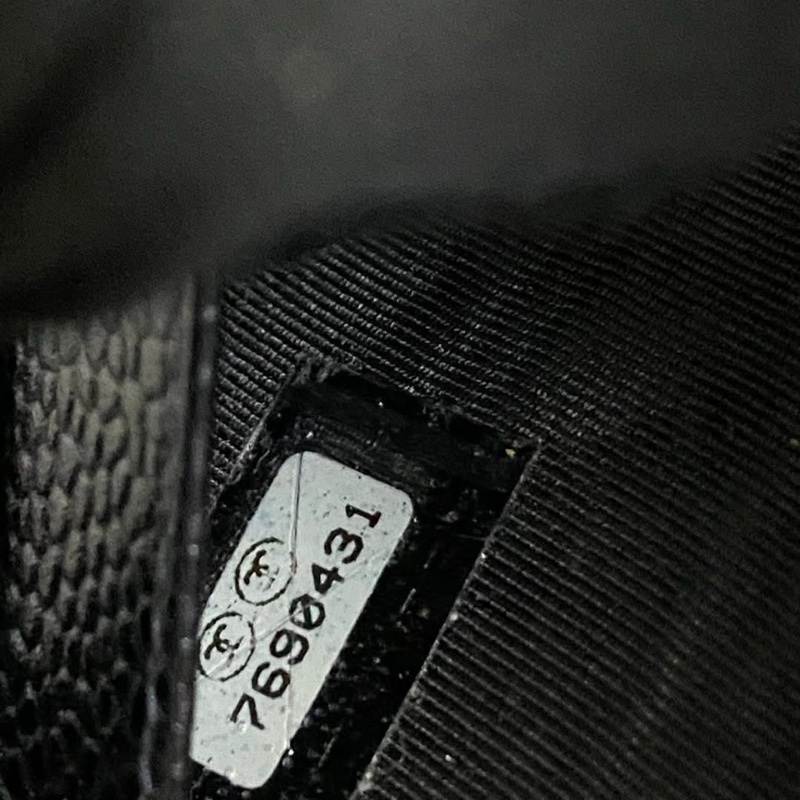 Chanel荔枝皮大logo筆記本護照夾A7  卡標齊全🏅-31