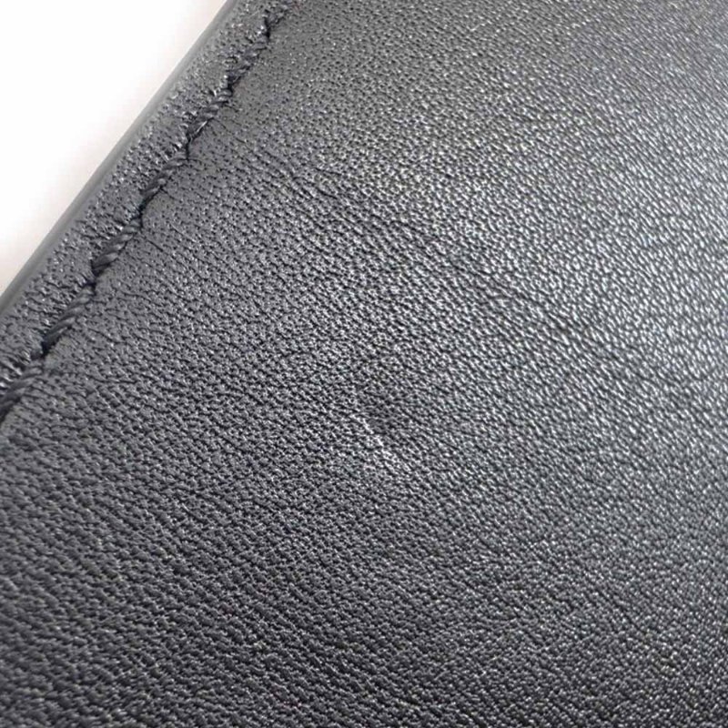 Louis Vuitton 展示品 Bloom 牛皮金鍊Woc斜背包(M14564-黑)-8