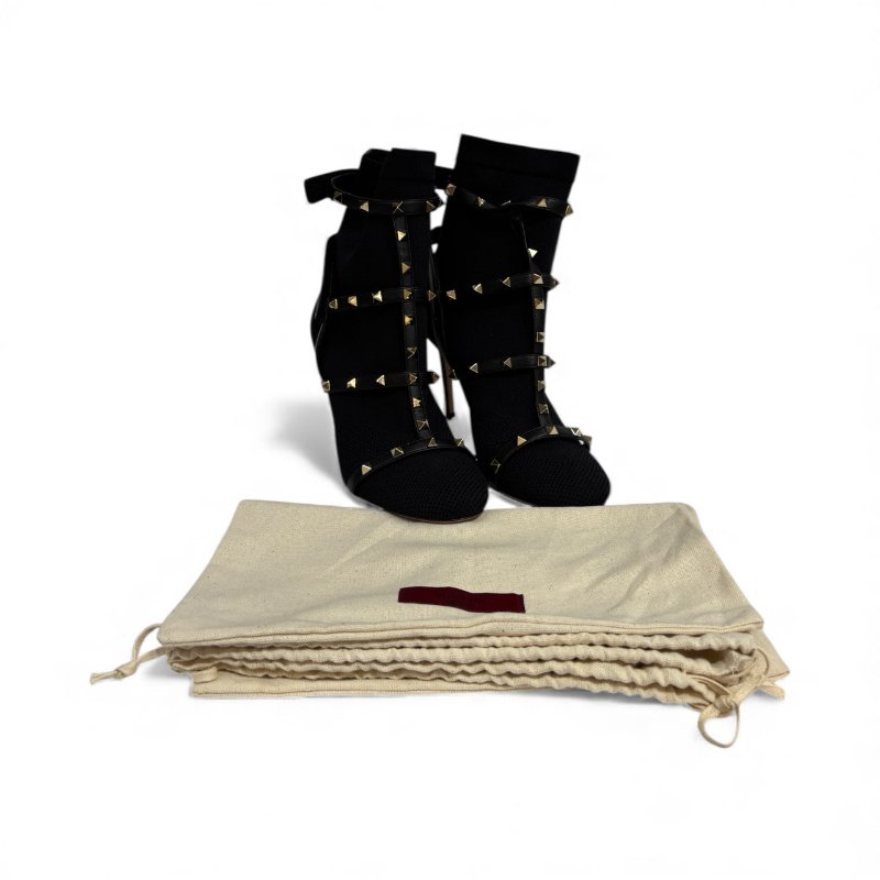 【美收精品】VALENTINO 金色毛釘黑部細根鞋 4-559-8