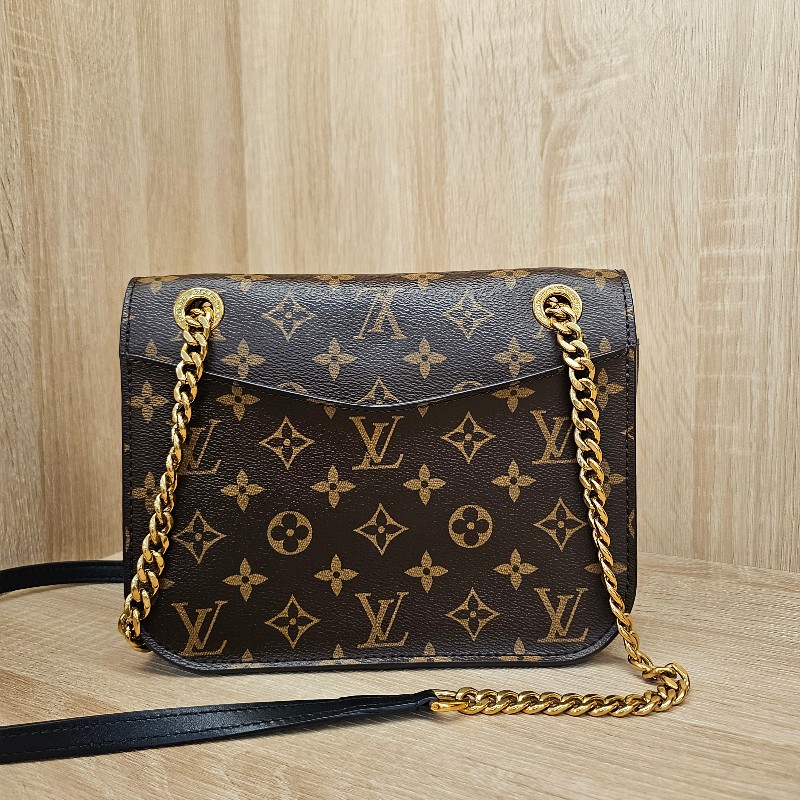 [女神包款🎁甜價出] LV老花PassyMM磁吸金釦肩斜背包-2