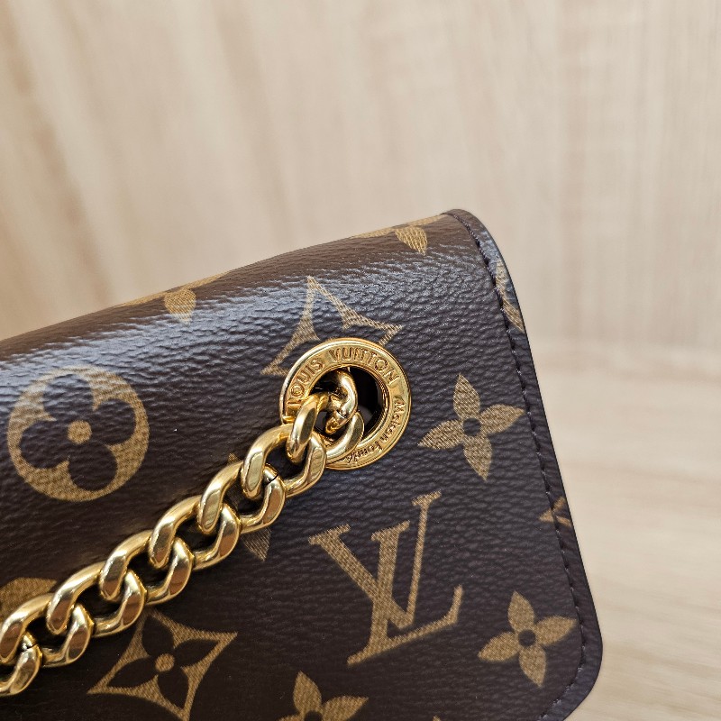 [女神包款🎁甜價出] LV老花PassyMM磁吸金釦肩斜背包-10