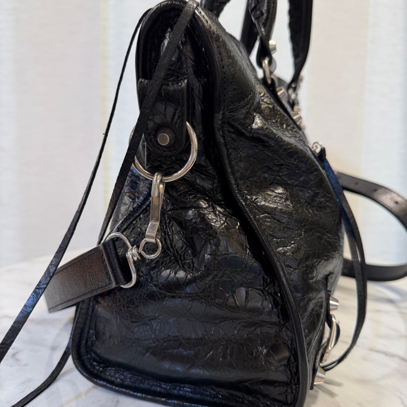 Balenciaga 黑復刻羊皮銀釦手提斜背中號機車包-3