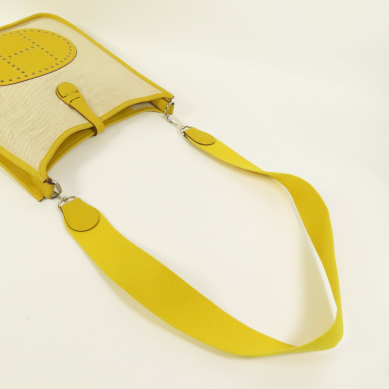 HERMES 帆布/皮革Evelyne PM銀扣肩背袋Soleil-4