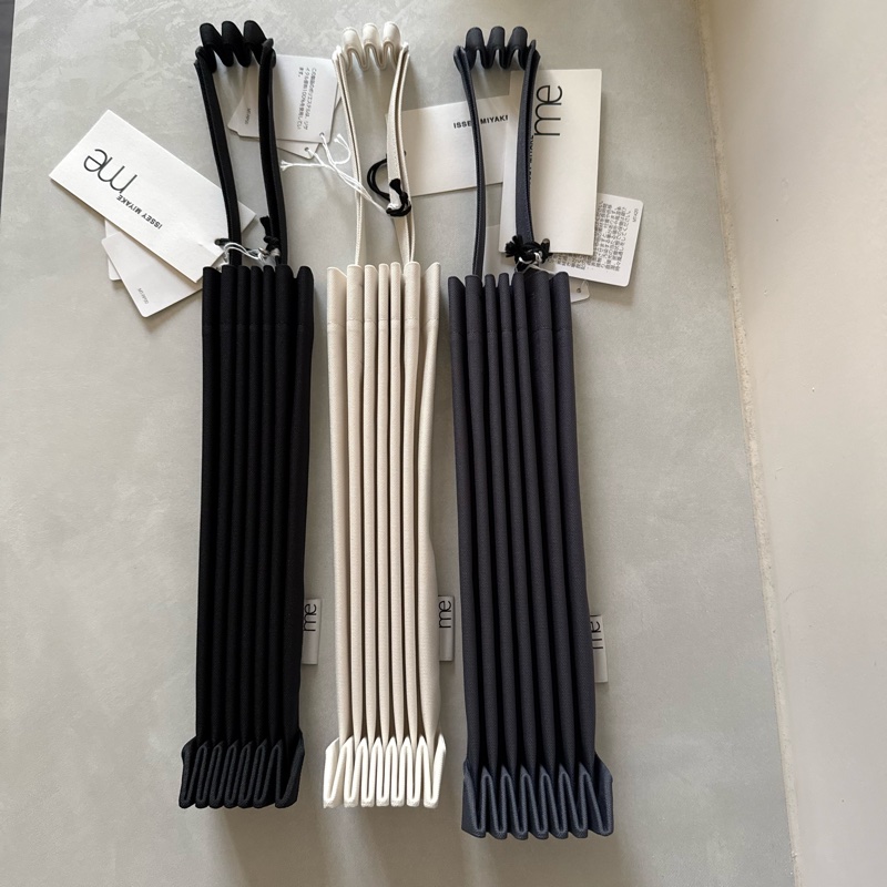 三宅一生~me小號樹枝包-5