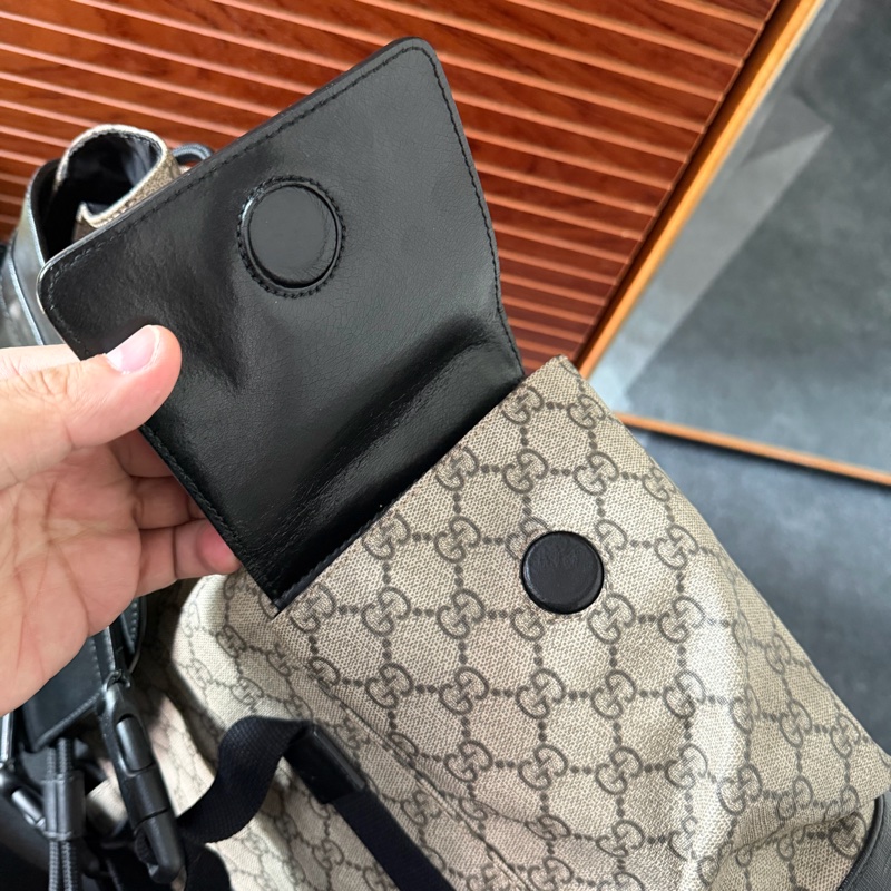 Gucci 雙肩老花後背包-7