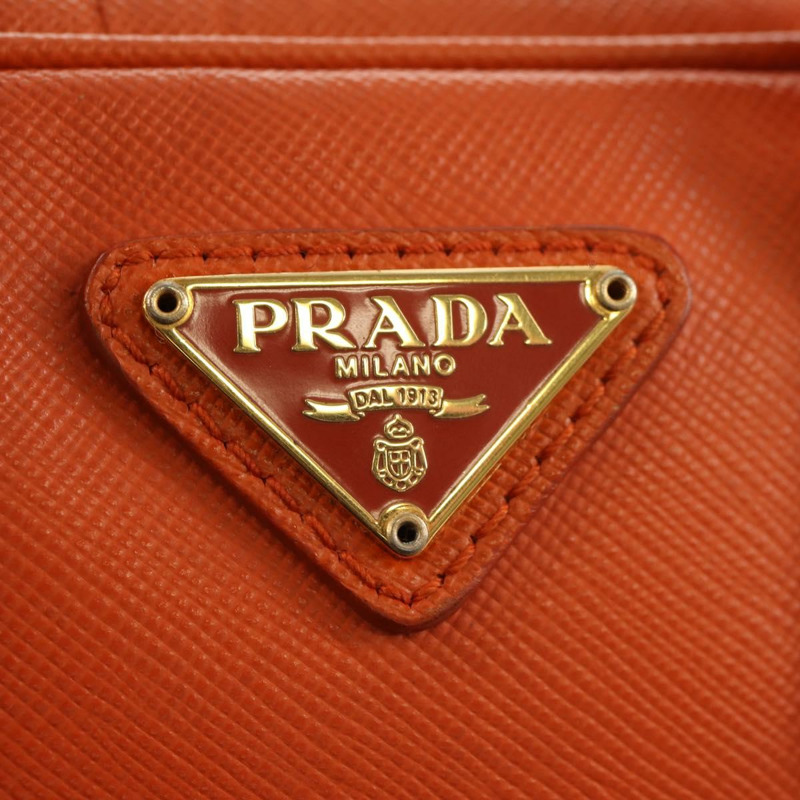 【日本直送】PRADA Galleria 手提包，Safiano 皮革，橙色/金色雙肩包，正品，貨號 153909V-22