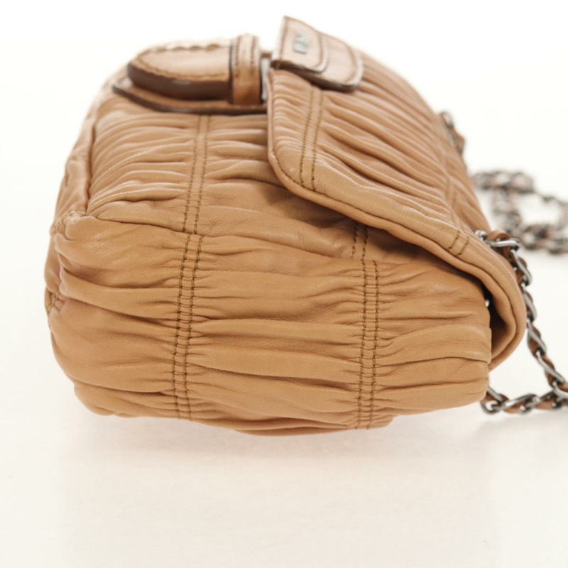 【日本直送】PRADA 褶皺鏈條單肩包 皮革 米色 銀色 B4553C 正品 yk19578V-3