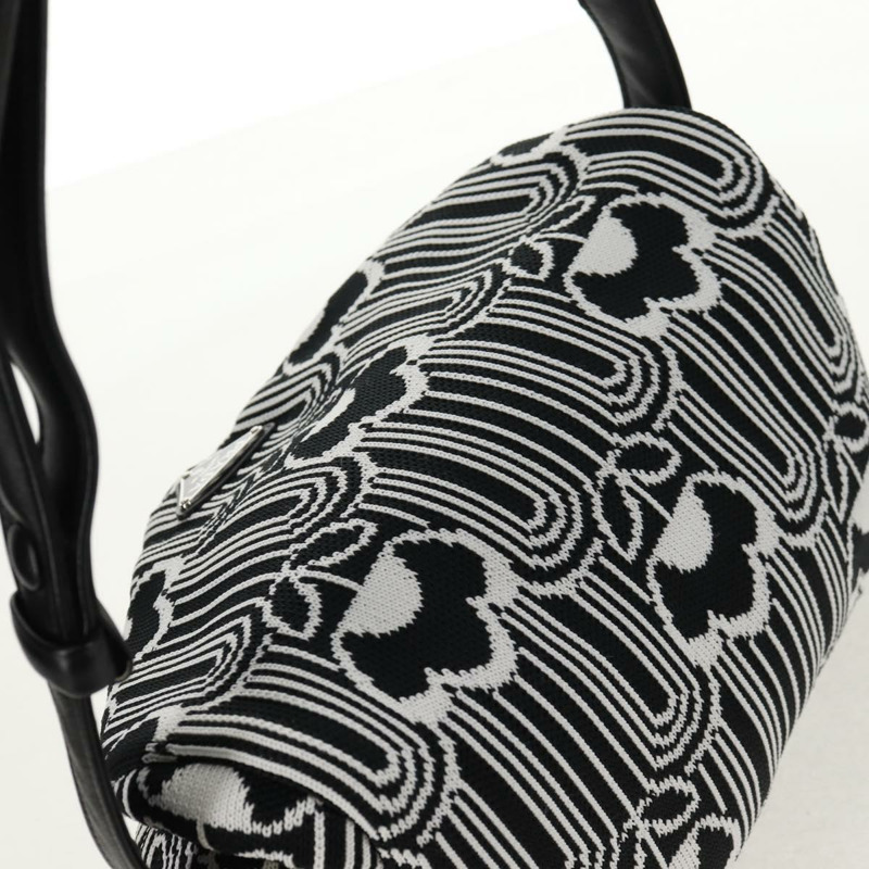 【日本直送】PRADA Signeau帆布肩背包，黑色/銀色，貨號1BC165，正品，編號yk19619M-5