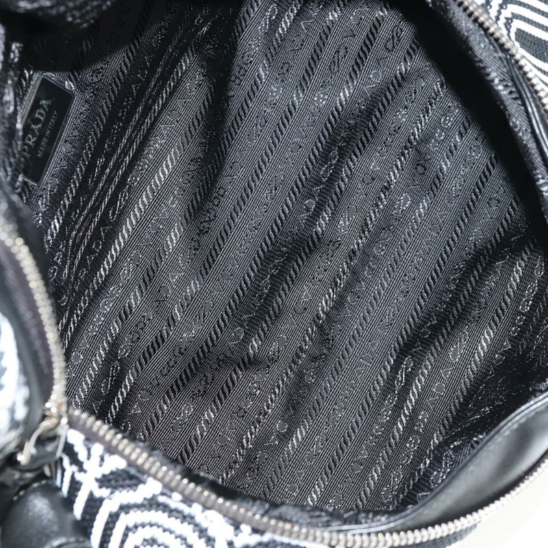 【日本直送】PRADA Signeau帆布肩背包，黑色/銀色，貨號1BC165，正品，編號yk19619M-9