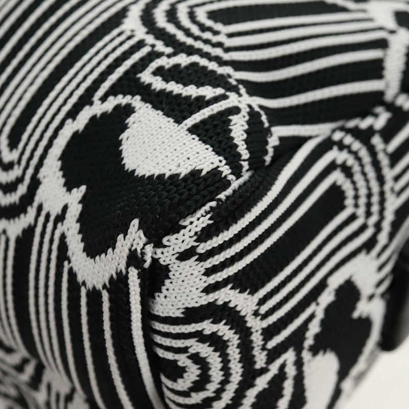 【日本直送】PRADA Signeau帆布肩背包，黑色/銀色，貨號1BC165，正品，編號yk19619M-17