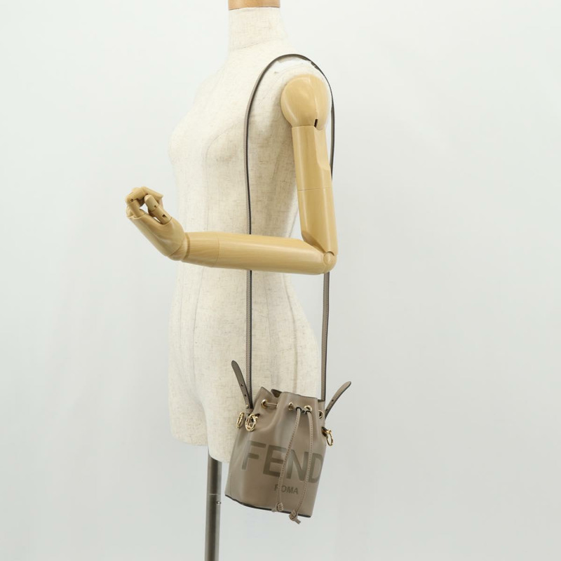 【日本直送】FENDI 灰色金色皮革單肩包，正品編號 148635AM-22