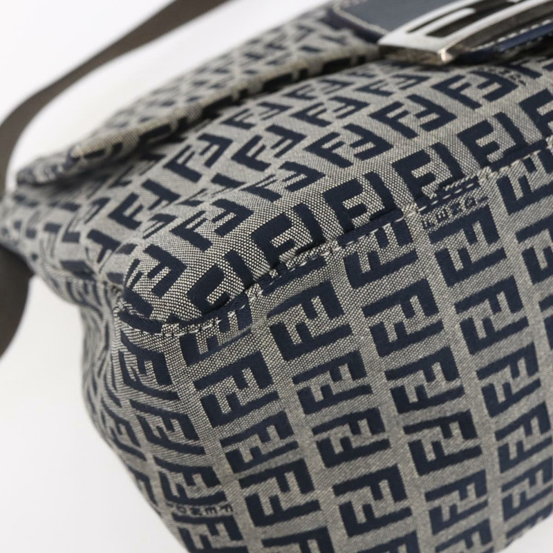 【日本直送】FENDI Zucchino帆布Mamma Baguette手袋 海軍藍 銀色 正品 ka261-13