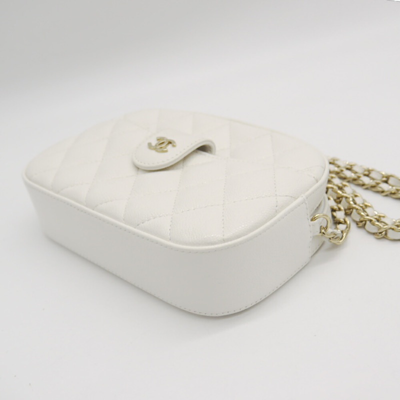 香奈兒 (CHANEL) 絎縫鏈條肩背包，魚子醬紋小牛皮，Coco Mark 白色 AP3998-3