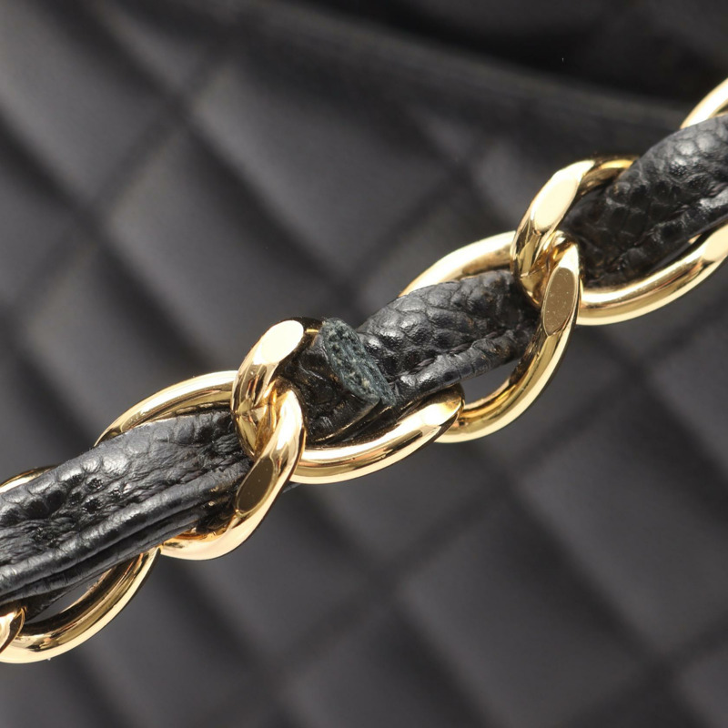 香奈兒 (CHANEL) Matelasse Grand Shopping GST 手提包，鏈條肩背包，黑色皮革，金色五金，CC-6