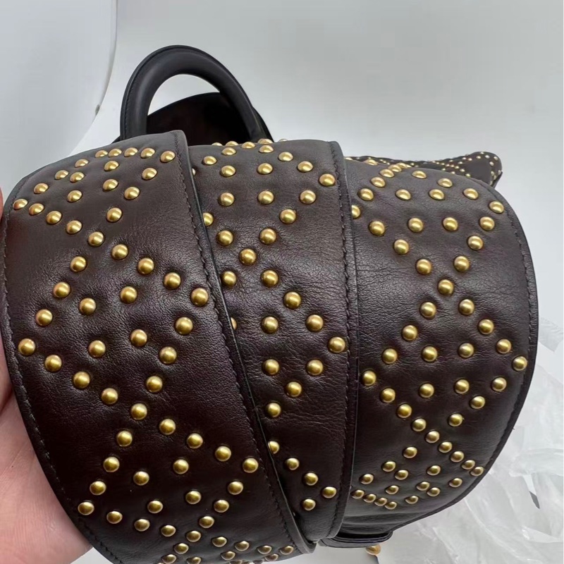 Christian Dior柔韌的Lady Dior包Cannage鉚釘戴妃包-6