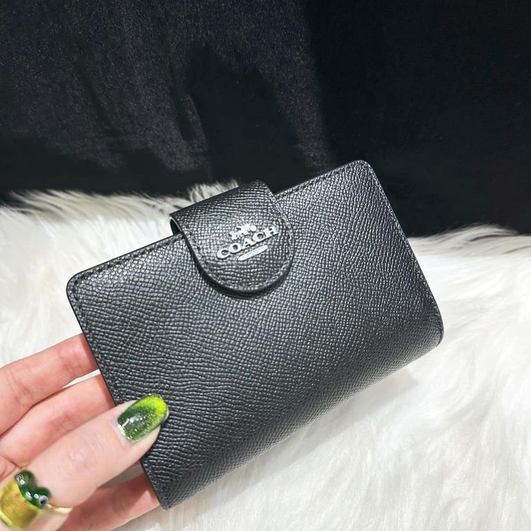 Coach medium wallet-1
