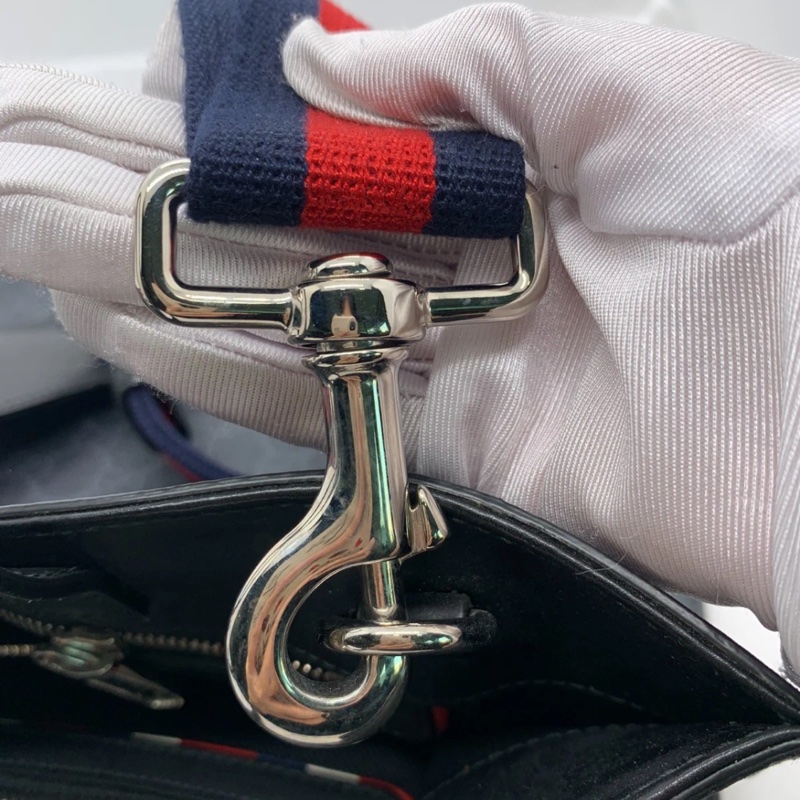 Gucci GG Supreme Monogram Night Courrier 竪款手提包-15