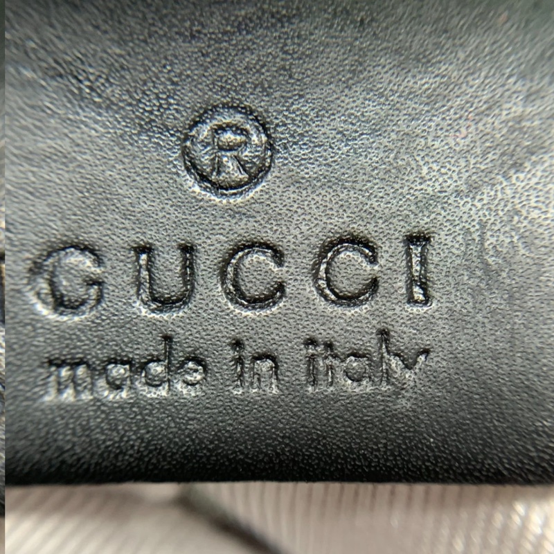 Gucci GG Supreme Monogram Night Courrier 竪款手提包-21