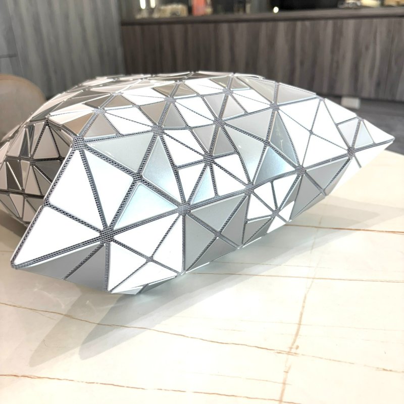 *SHIHNA名牌精品* BAO BAO ISSEY MIYAKE Lucent 亮面托特包-7