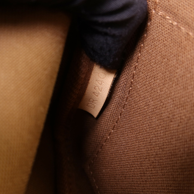 LOUIS VUITTON Monogram Multi Pochette Accessoires金扣肩背袋-9