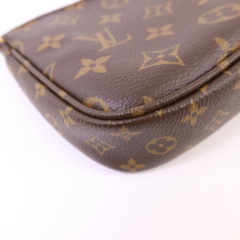 LOUIS VUITTON Monogram Multi Pochette Accessoires金扣肩背袋-21