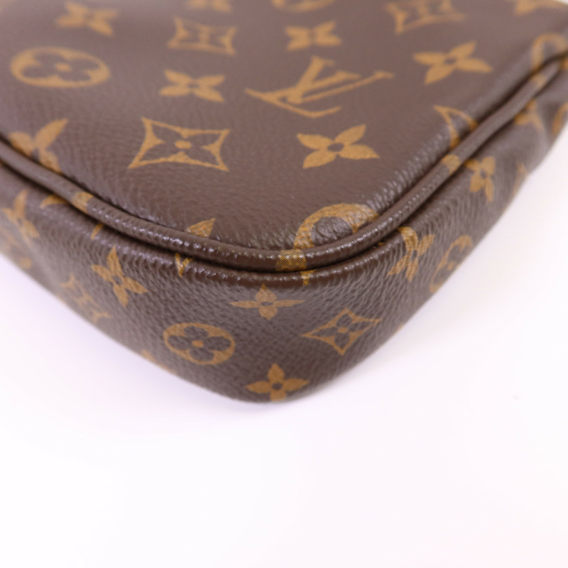 LOUIS VUITTON Monogram Multi Pochette Accessoires金扣肩背袋-19