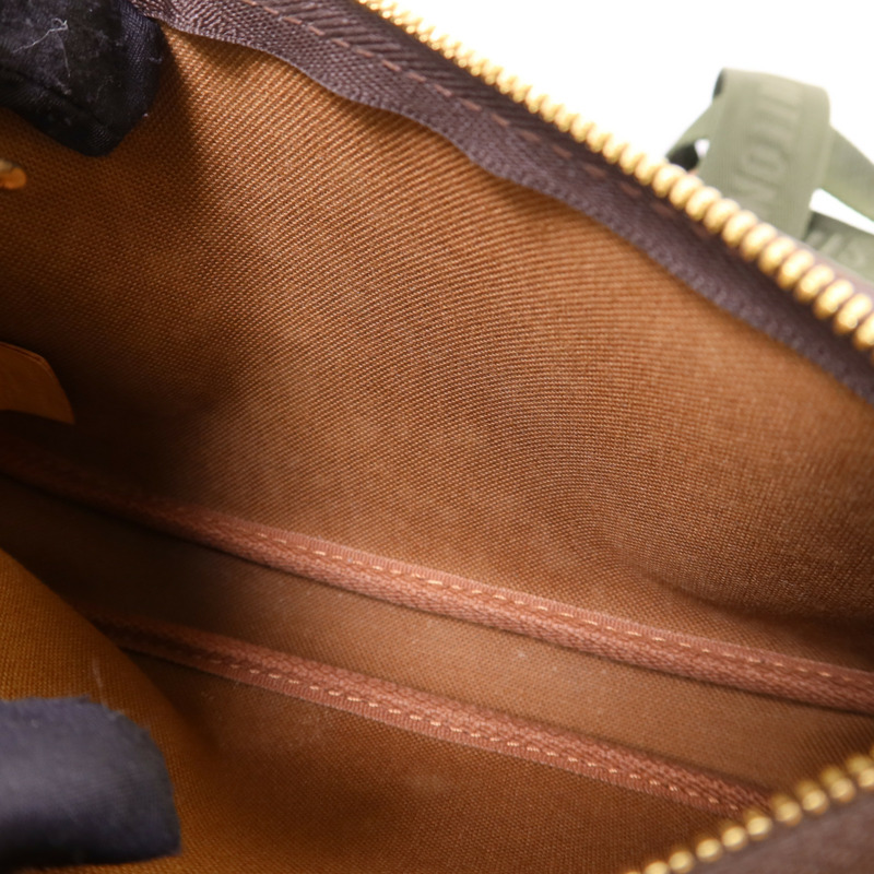 LOUIS VUITTON Monogram Multi Pochette Accessoires金扣肩背袋-23