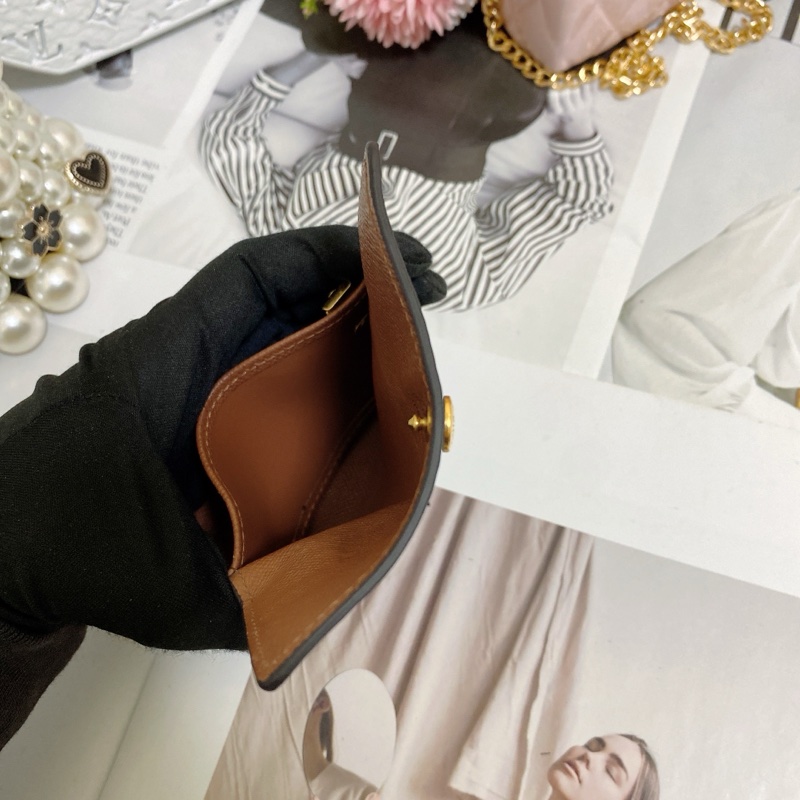 Lv M62630 6孔鑰匙包🏅-11