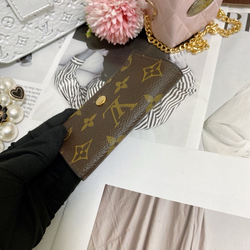 Lv M62630 6孔鑰匙包🏅-21