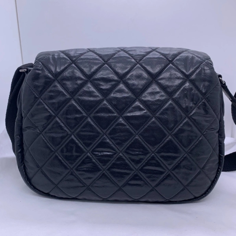 正品香奈兒 (CHANEL) 羊羔絨 Coco Cocoon 斜挎包/單肩包/尼龍包-1