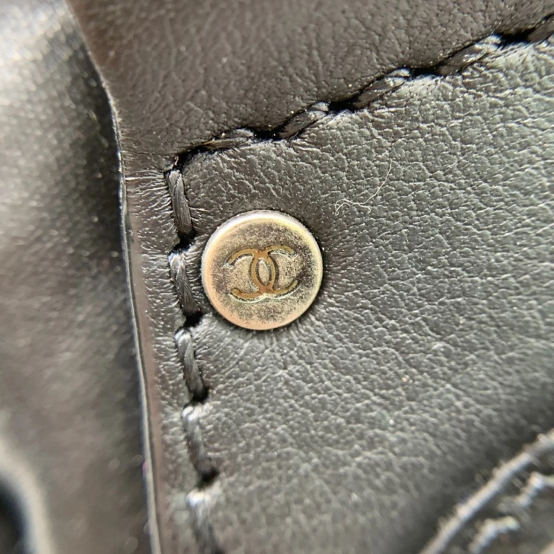 正品香奈兒 (CHANEL) 羊羔絨 Coco Cocoon 斜挎包/單肩包/尼龍包-12