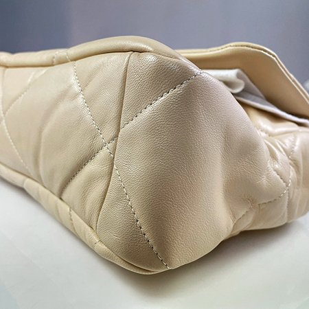 ＊奢華大道國際精品＊【CH0707】CHANEL 奶茶色小羊皮19大型口蓋包 AS1161-6