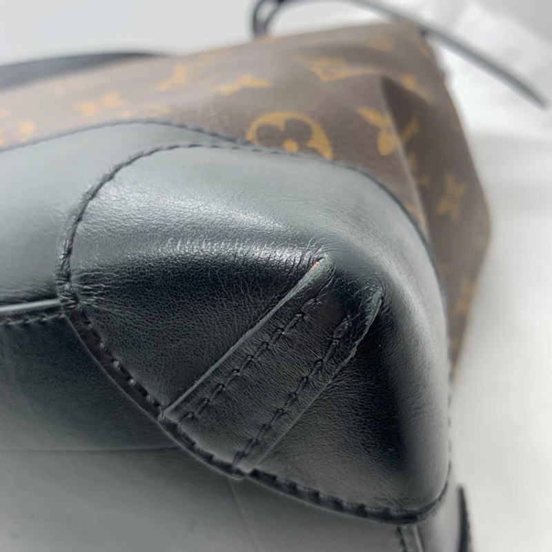 LV路易威登Solar Ray Steamer PM字母圖案單肩手提包-9