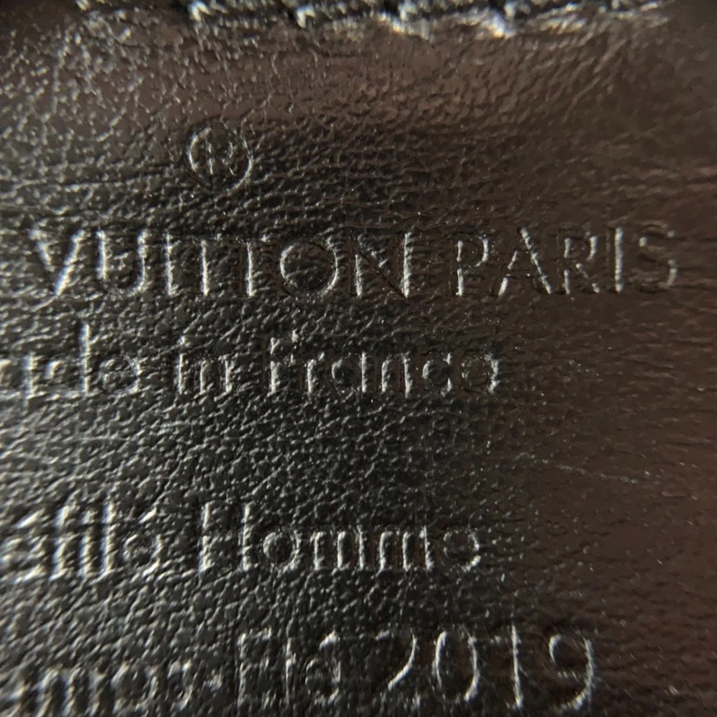 LV路易威登Solar Ray Steamer PM字母圖案單肩手提包-15