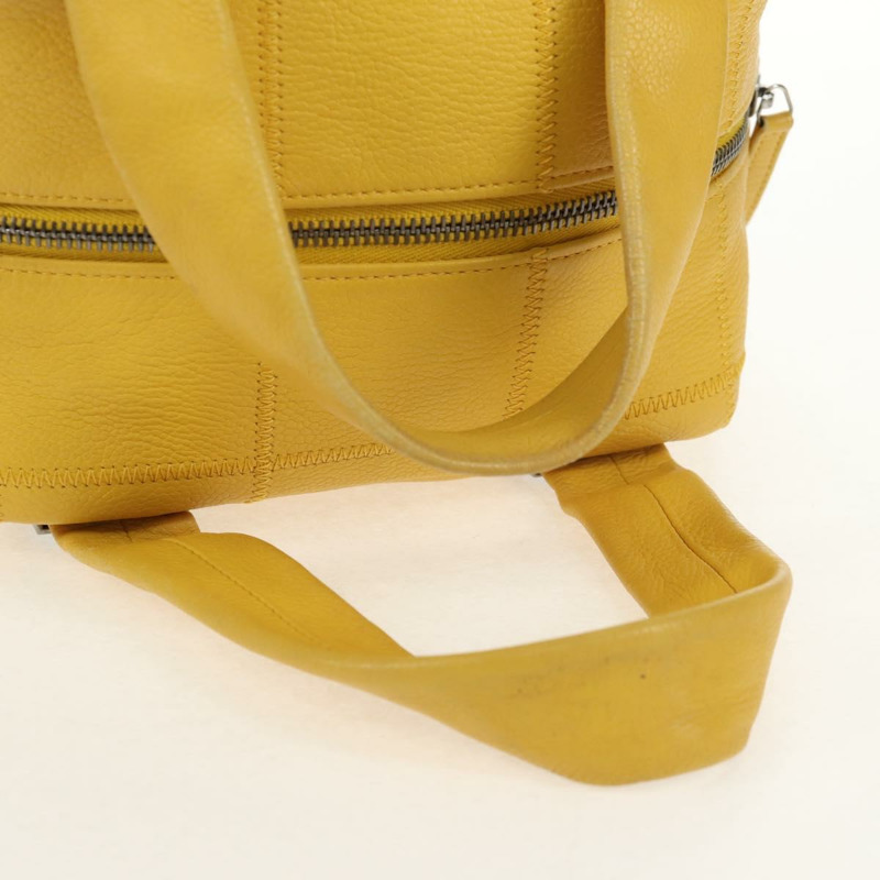 【日本直送】香奈兒 Choco Bar 手提包，魚子醬紋小牛皮，黃色銀色雙C標誌，正品編號 154042V-6