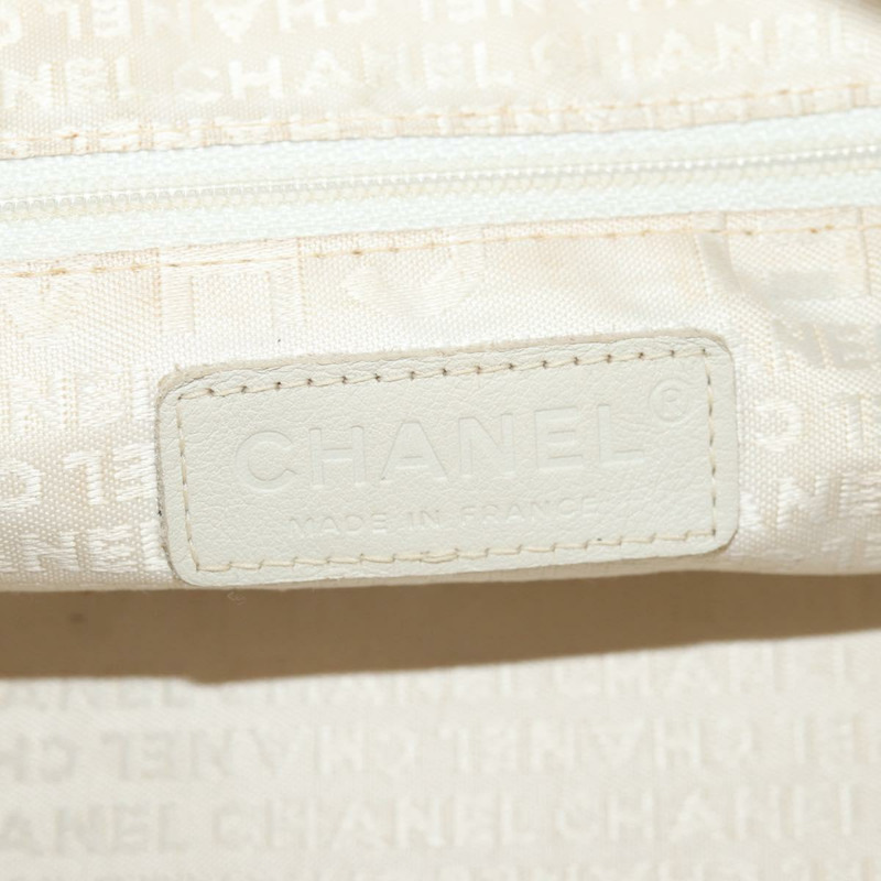 【日本直送】香奈兒 Choco Bar 手提包，魚子醬紋小牛皮，黃色銀色雙C標誌，正品編號 154042V-21