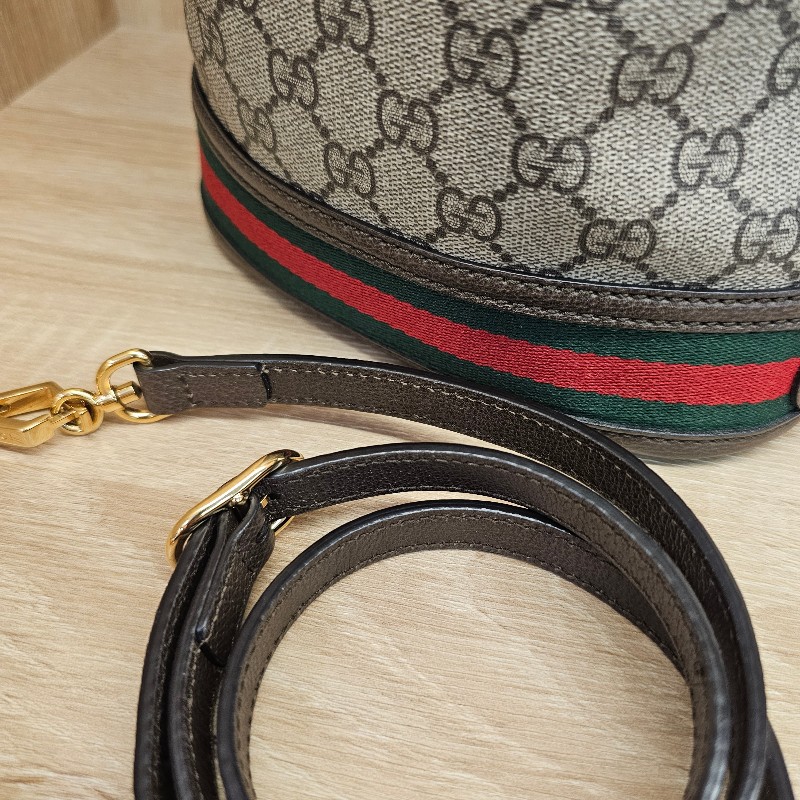 [經典好物甜價❣️] Gucci Ophidia 金釦束口小號手提斜背水桶包-21