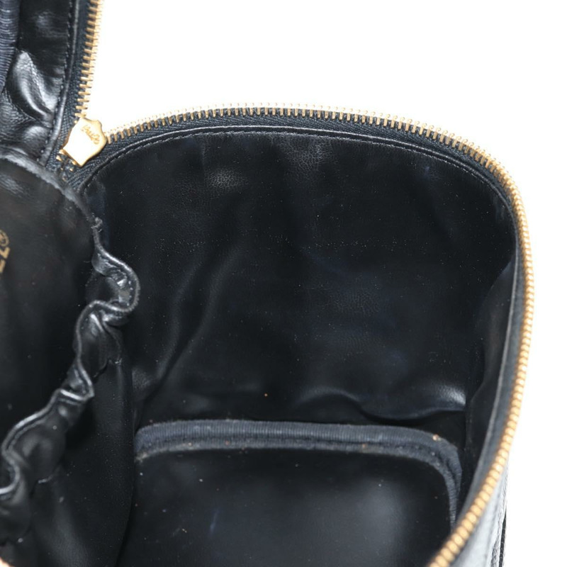 【日本直送】香奈兒 COCO 標誌化妝包，魚子醬皮，黑色，金色 CC 標誌，正品 ka329V-21