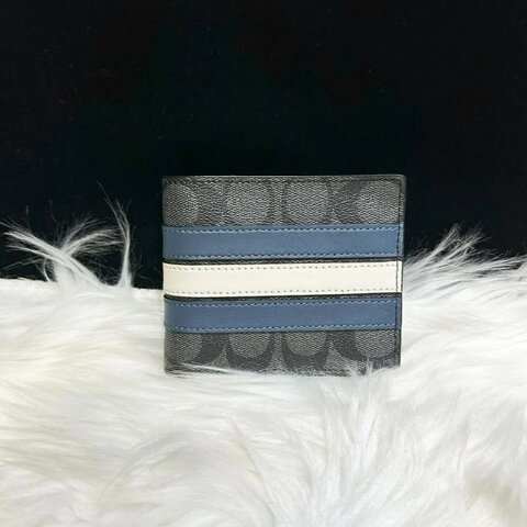 Coach bi fold wallet