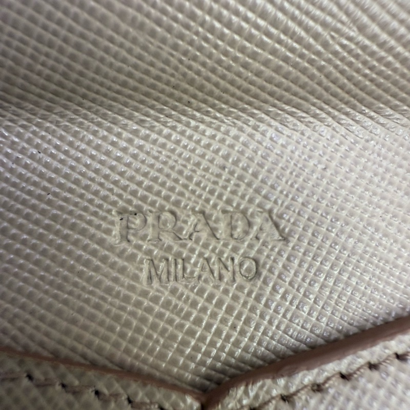 Prada Clutch-13