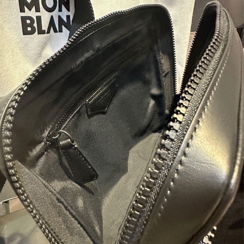 💎Han's house精品服飾💎MONTBLANC 萬寶龍 防刮牛皮 相機包-5