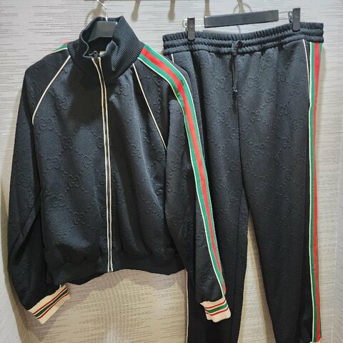 💎Han's house精品服飾💎GUCCI 滿版 套裝 外套 加 長褲