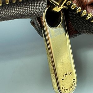 *奢華大道國際精品*【L3276】 LV原花ZIPPY 加大ㄇ字拉鍊長夾 M62581-2