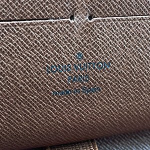 *奢華大道國際精品*【L3276】 LV原花ZIPPY 加大ㄇ字拉鍊長夾 M62581-4