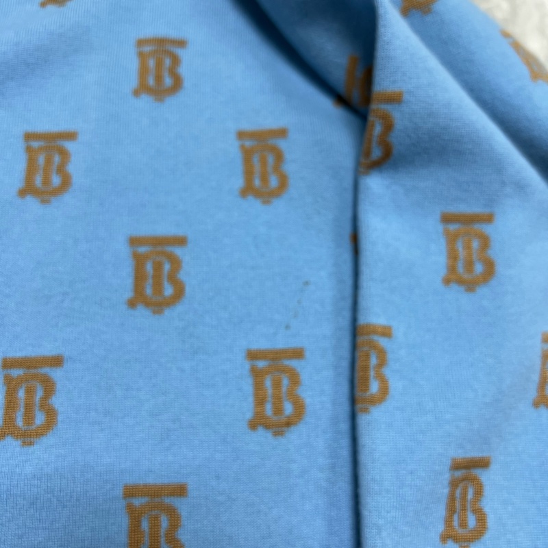 Burberry 女性針織外套-15