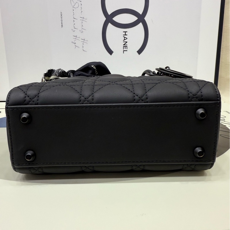 Dior 磨砂黑 三格戴妃 手提斜挎包 21年-6